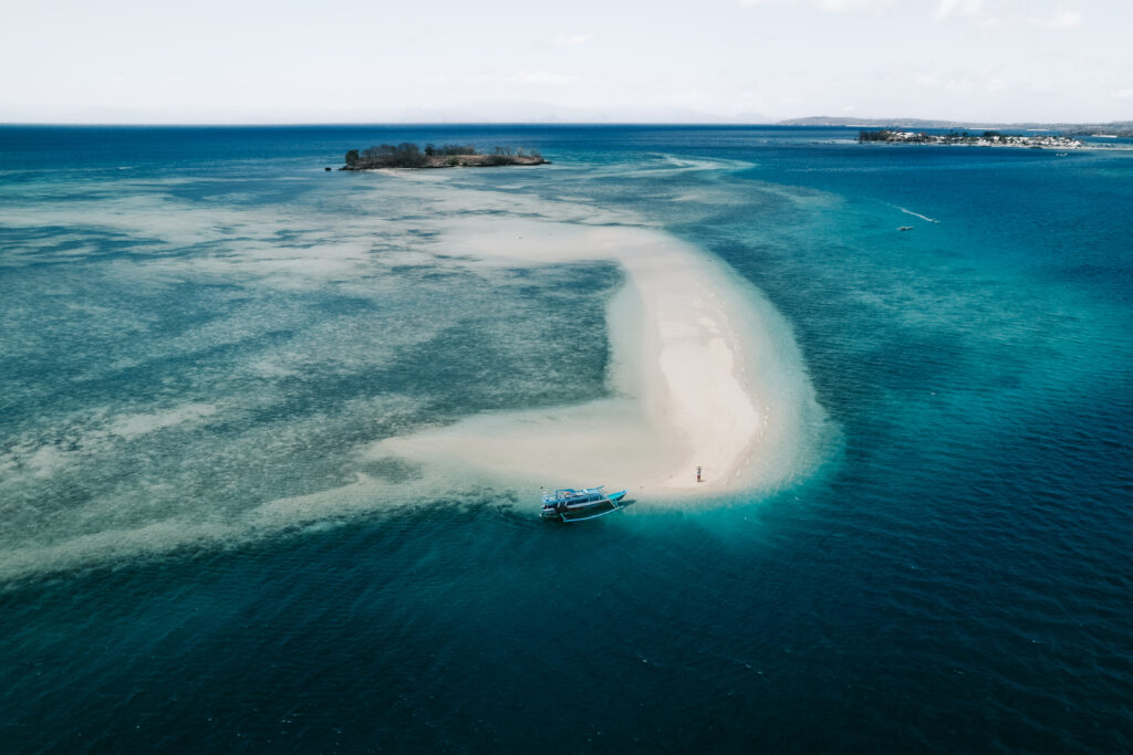 Take a boat tour to some of the islands around Lombok